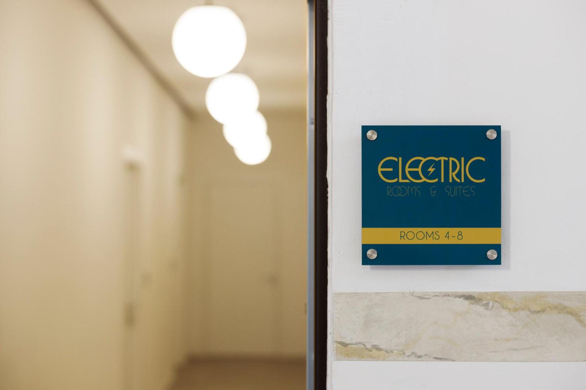 Electric Rooms & Suites Trento Room photo